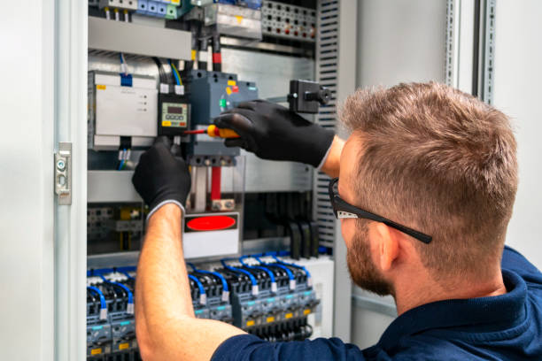 Best Circuit Breaker Repair  in Lake Kiowa, TX